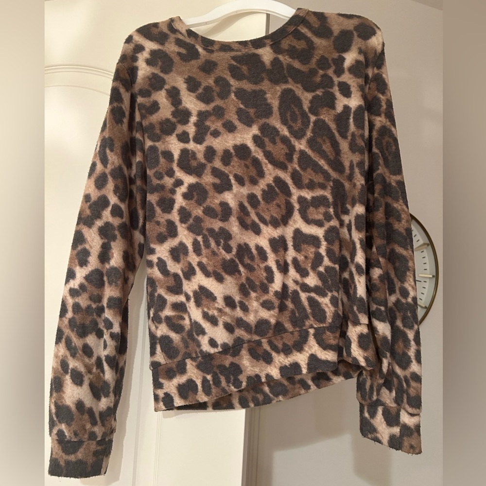 Cheetah Print Sweater!